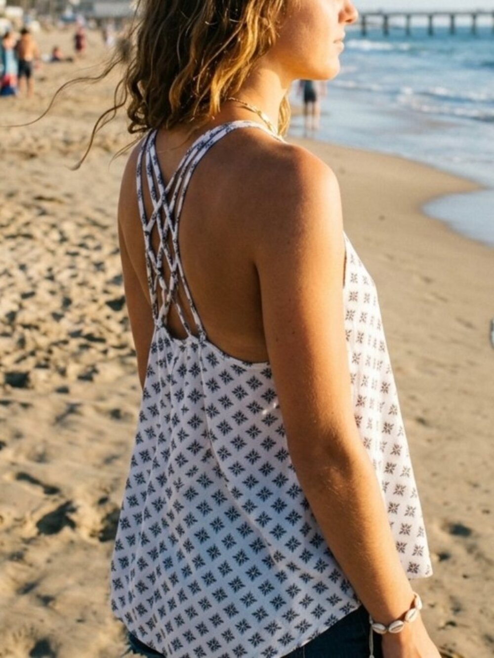 Hollister Women's Strappy Cropped Double Crisscross Beachy California Tank Med